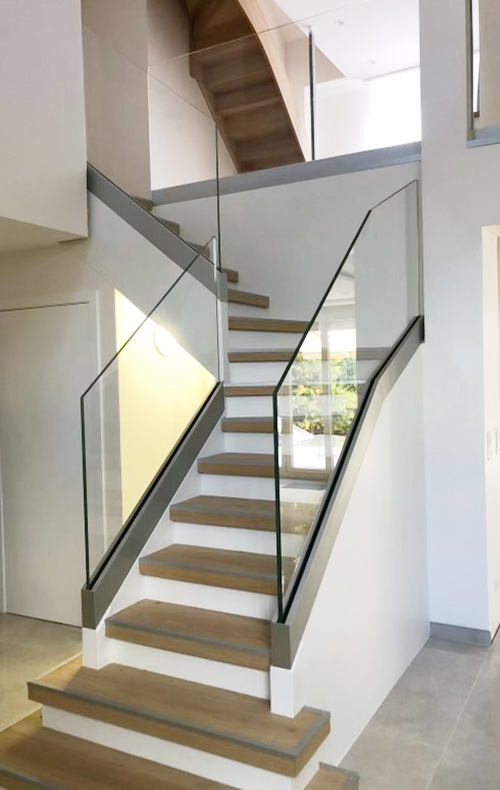 garde corps verre mezzanine pour escalier